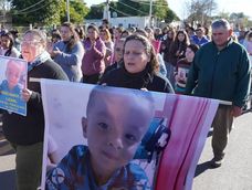 Marcha por Loan en Corrientes. (Clarín)