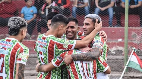Los Andes | Guaymallén le ganó 2-1 a San Martín y quedó tercero, a dos unidades de la punta. / Foto: Sentimiento Cacique.