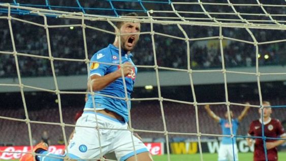 El Pipita Higuaín es pretendido por Arsenal de Inglaterra