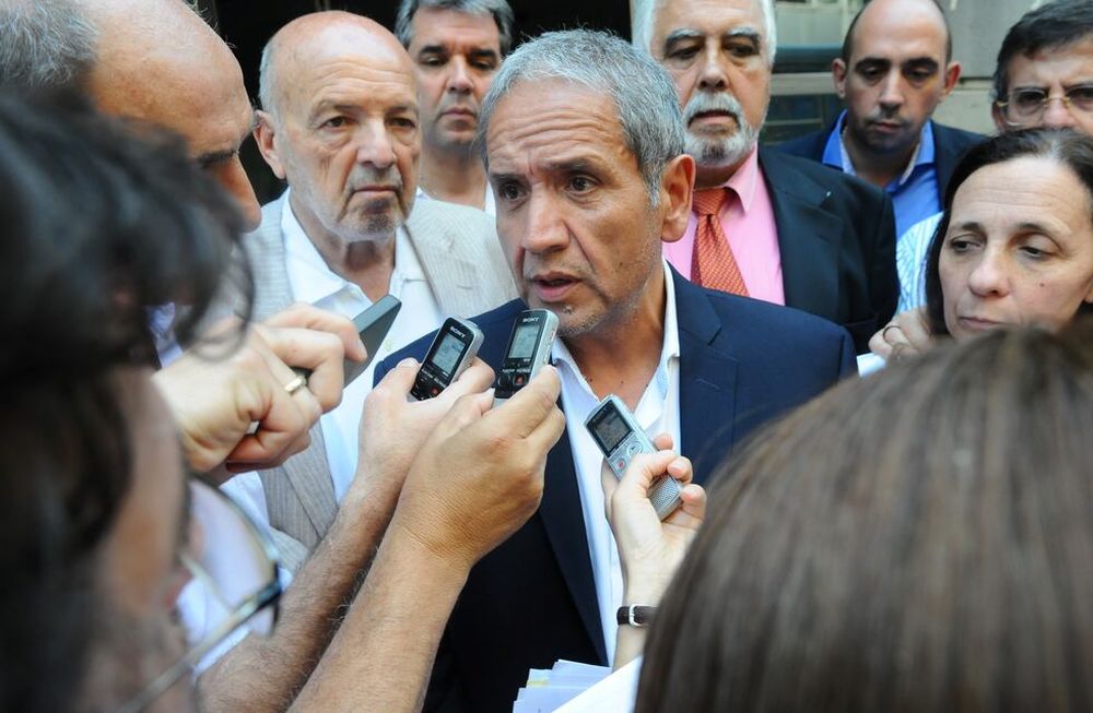 Los bancarios acordaron un salario mínimo de casi $ 60.000 en paritarias