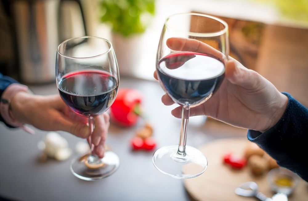 Este 20 de junio, brindá con papá en su día con los mejores vinos.