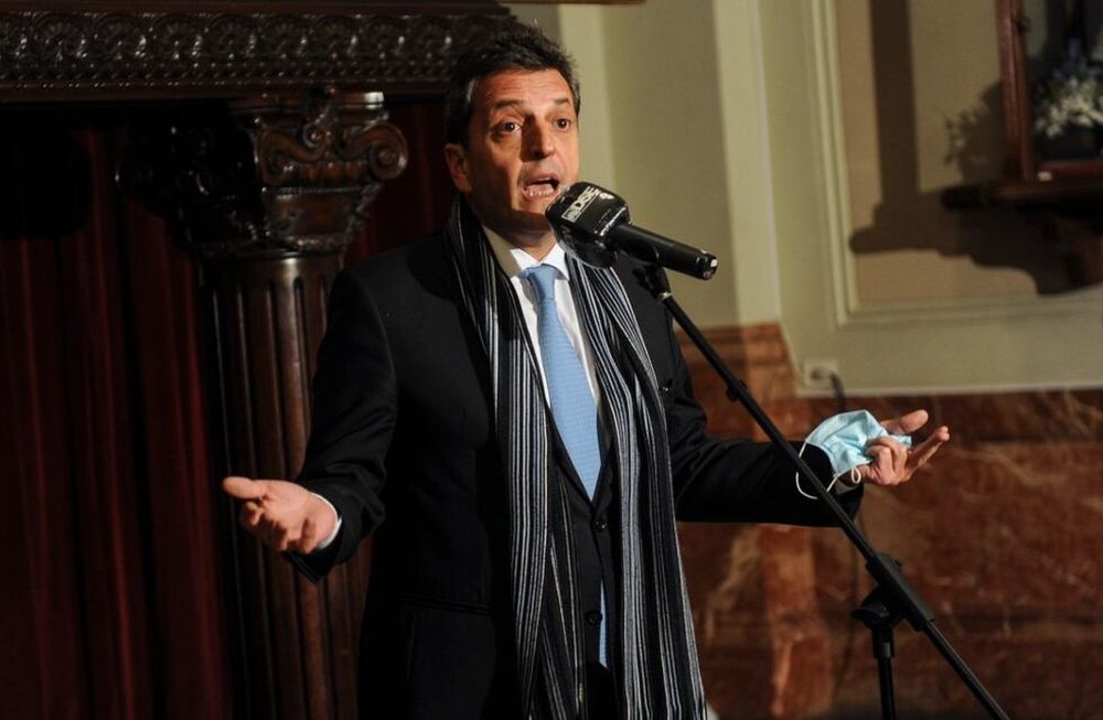 El presidente de la Cámara de Diputados, Sergio Massa, salió a dar explicaciones por la sesión frustrada en Diputados. Federico López Claro / Corresponsalía