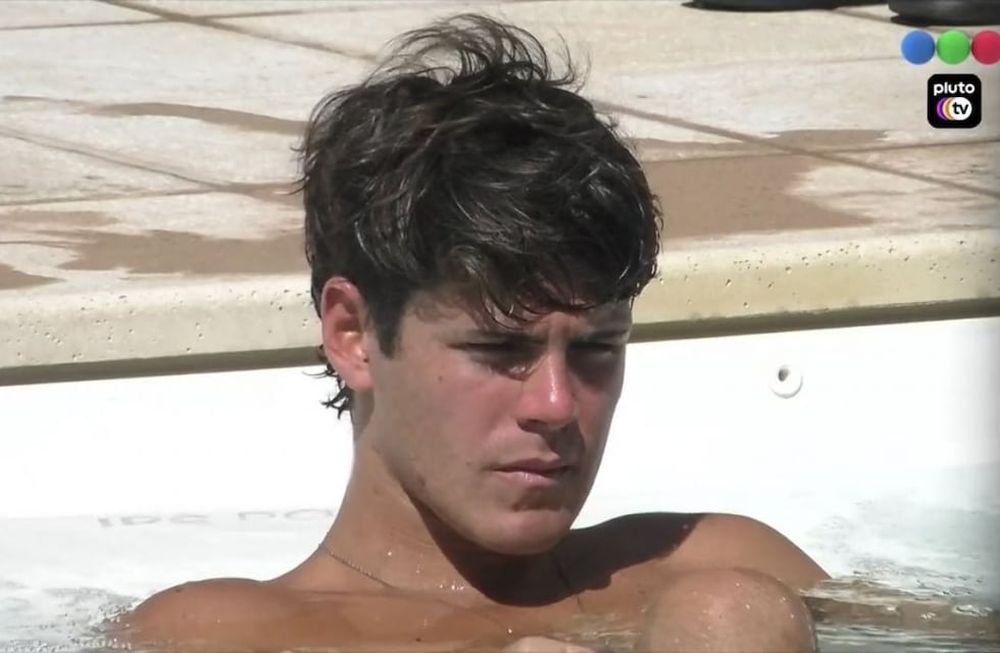 Marcos deleitó en Gran Hermano con su físico