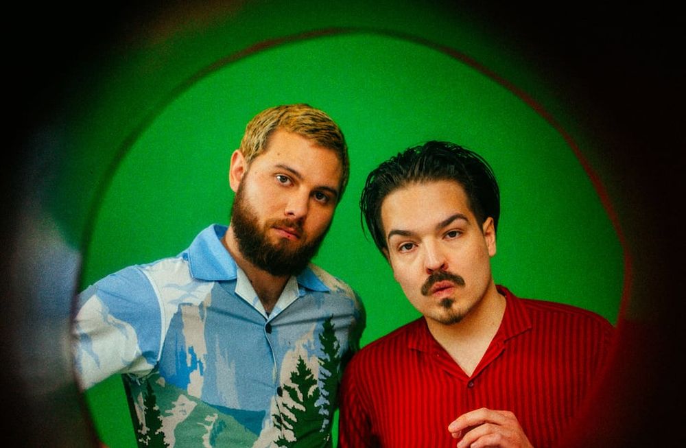 Milky Chance, estrellas del Lollapalooza, vuelven al ruedo luego de diez años frenéticos en los escenarios con el single Colorado.