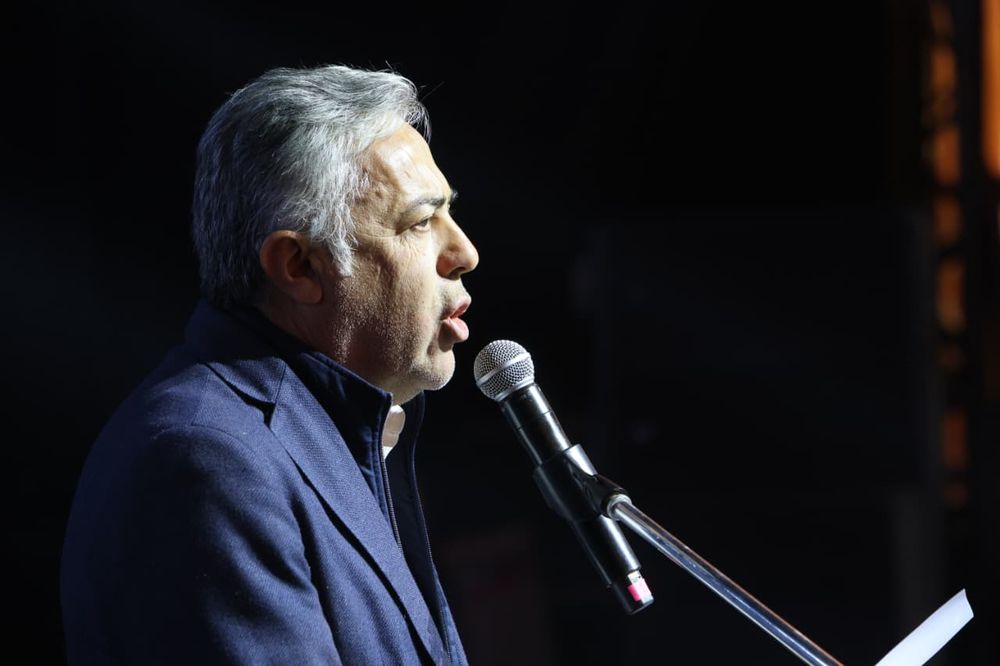 El goberndor, Alfredo Cornejo en el almuerzo oficial en la Fiesta Nacional de la Ganader&iacute;a.&nbsp;