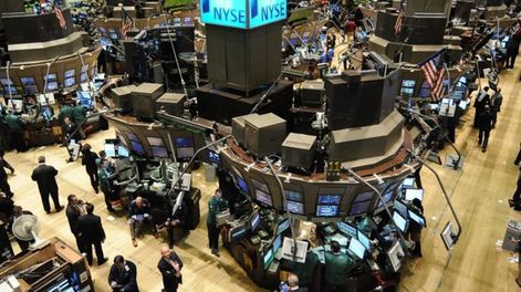 Alternativa externa. El inversor encontró en los Cedears una alternativa a las acciones argentinas. (La Voz/Archivo)