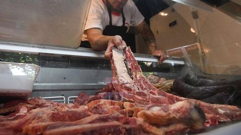 Descuentos en la compra de la carne por pago hecho con MODO BNA+.Foto: José Gutierrez / Los Andes
