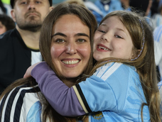 Los Andes en la despedida de Lionel Messi: todo el color de los hinchas de la Selección Argentina.
