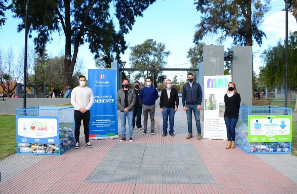 Tunuyán promueve la iniciativa Botellas de Amor