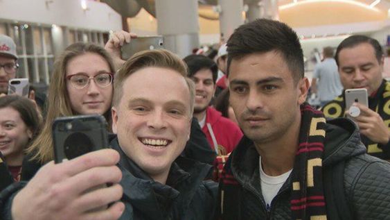 Los hinchas del Atlanta United recibieron al Pity Martínez con su nuevo himno