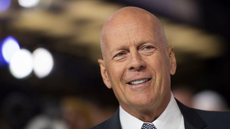 Bruce Willis padece demencia frontotemporal, una enfermedad neurodegenerativa.