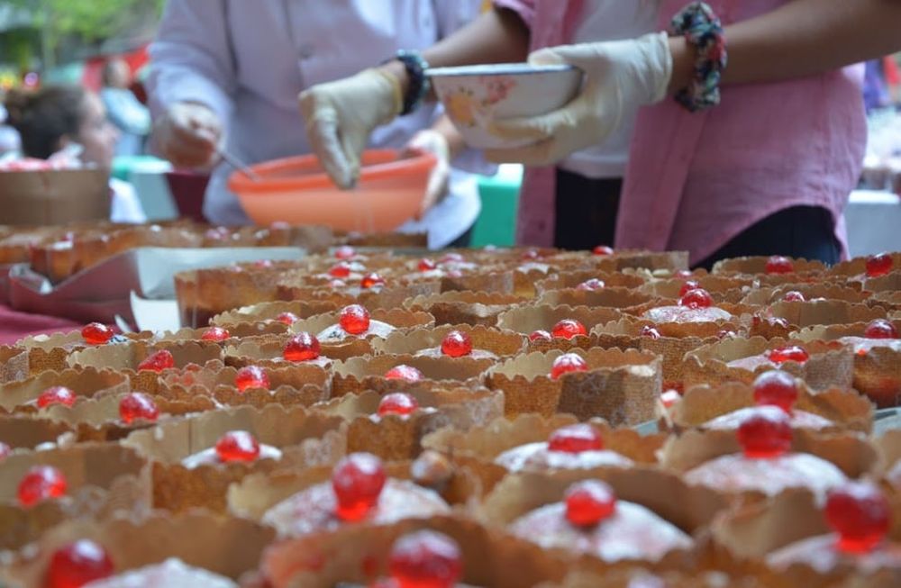 La Ciudad invita a las personas interesadas a ser parte de un taller teórico de manipulación de alimentos. Será el 16 y 17 de julio en el microcine municipal.