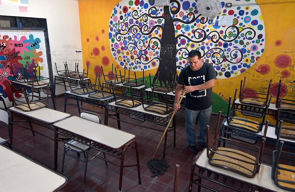 Mendoza tendrá 184 días de clases efectivos y no llegará a los 190 acordados a nivel nacional. El 30% de la matrícula llegará a 194 días porque empezó antesEscuela José Vicente Zapata Foto: Orlando Pelichotti/ Los Andes