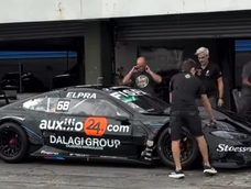 Santero probó el BMW M4 en el autódromo de La Plata y se prepara para debutar el sábado en El Calafate.