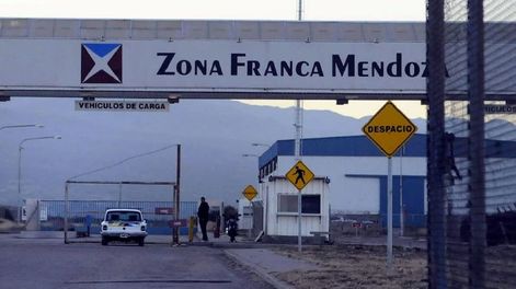 Los Andes | Las Zonas Francas, “son espacios en los cuales la mercadería no es sometida al control habitual del servicio aduanero