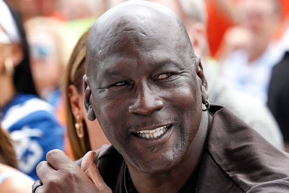 Michael Jordan donó US$7 millones para abrir dos clínicas médicas proyectadas para atender a casi 35.000 personas en cinco años (7)