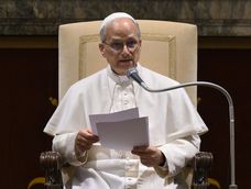 &nbsp;El papa León XIV durante la audiencia a los representantes de la congregación de los Hermanos de las Escuelas Cristianas.