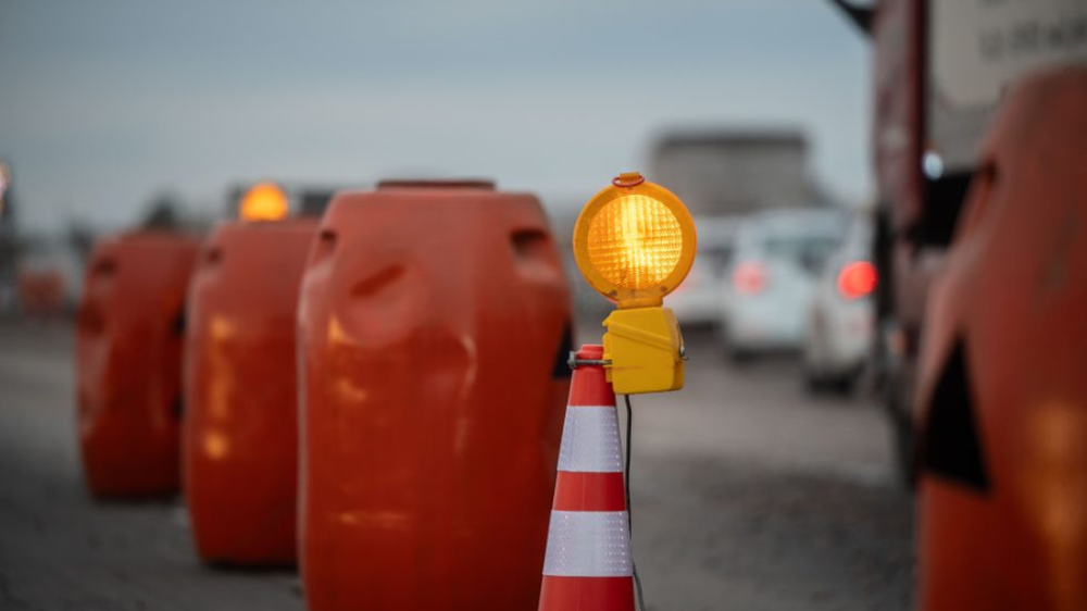 Obras en la calzada en Acceso Este, tramo Maip&uacute;
