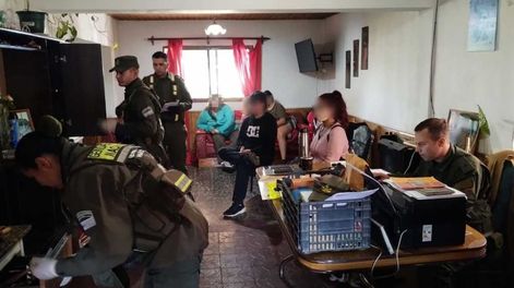 Los Andes | Los detenidos durante el procedimiento realizado por orden del fiscal Giaroli. / Gentileza Gendarmería Nacional.