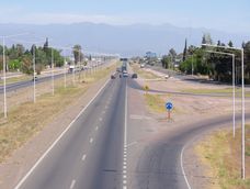 Milei cedió un tramo de la Ruta 7 de casi 30 kilómetros entre San Martín y el ingreso a la capital mendocina.