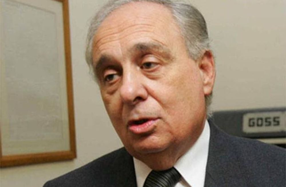 Santiago Debé comentó que desde la Cámara de propietarios además de defender el derecho a la propiedad privada se defiende el derecho al acceso al crédito.