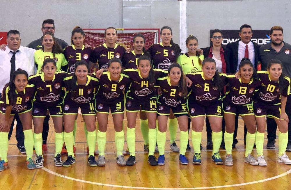 El futsal femenino logró el pentacampeonato