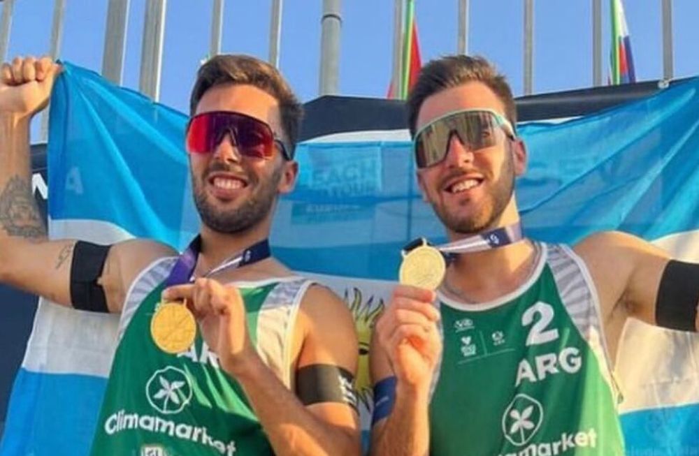 Leo Aveiro (N°1) y Bautista Amieva (N°2), campeones en Italia.