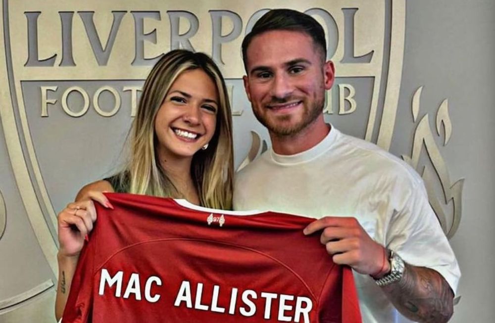 Ailén Cova y Alexis Mac Allister