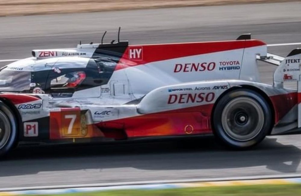 Pechito López llegó tercero en las 24 Horas de Le Mans