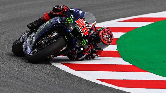 El francés dominó la tanda cronometrada de MotoGP en Montmeló.