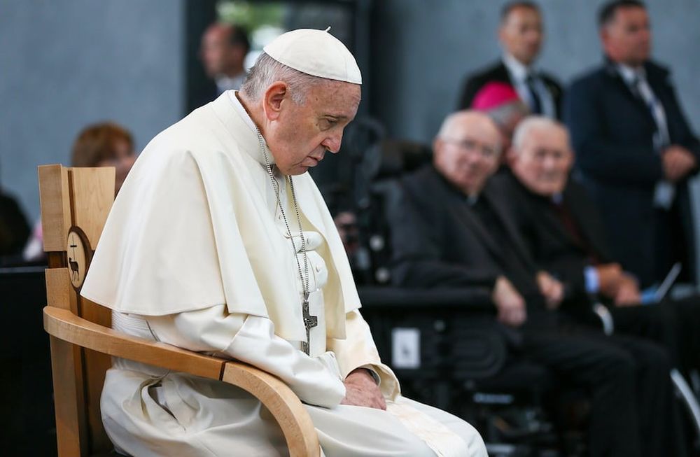 El Vaticano “corrigió” a Francisco sobre la homosexualidad