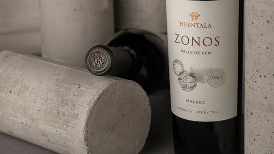 huentala wines llevo el terroir de gualtallary a la premium tasting buenos aires con zonos 2023 huentala wines llevo el terroir de gualtallary a la premium tasting buenos aires con zonos 2023