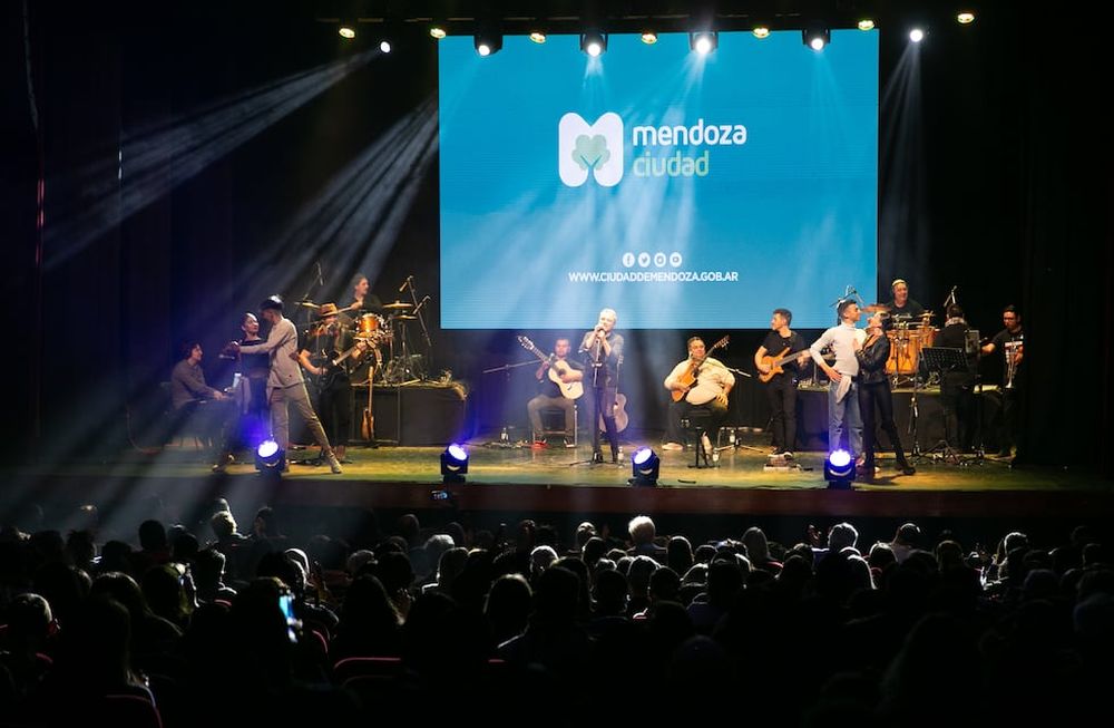 La Ciudad celebró el 9 de julio con una gran velada patriótica