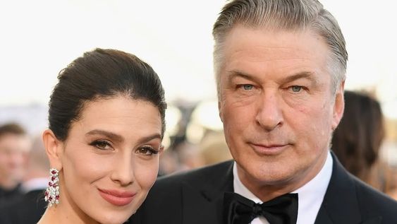 Rompió el silencio la mujer de Alec Baldwin