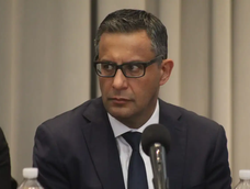 La decisión del juez de ejecución penal Sebastián Sarmiento de otorgar la libertad condicional a Roberto Pereyra Cruz quedó en el centro de una demanda contra&nbsp;Mendoza﻿ por $150 millones.