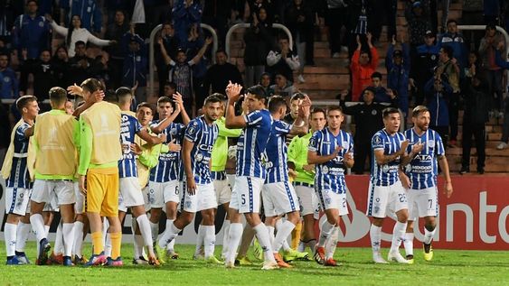 Orgullo tombino: Godoy Cruz es uno de los cinco equipos que juega por todo