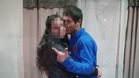 Otros tiempos: el imputado, junto a su ex  novia. /gentileza