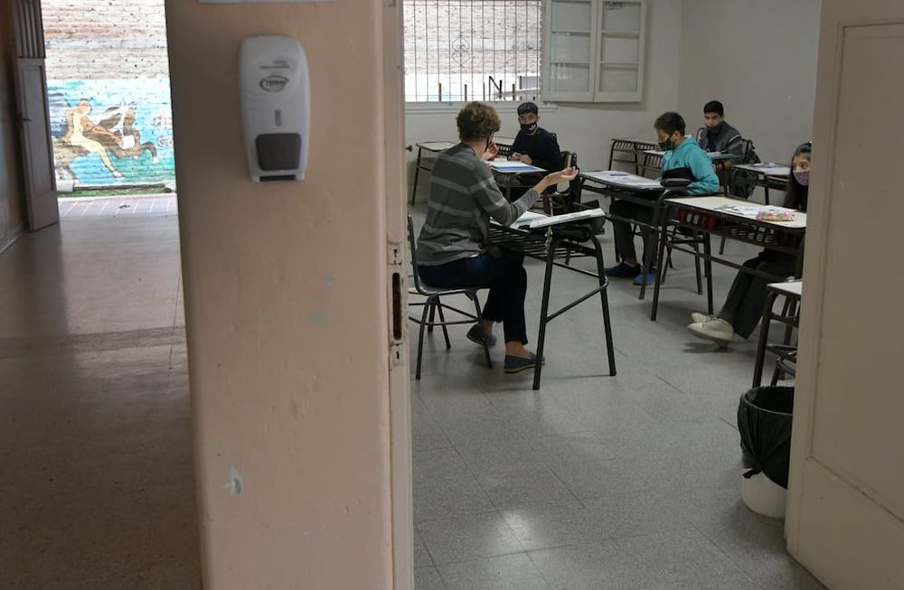 Mendoza no adhiere a las restricciones de Nación y sigue con las medidas actuales