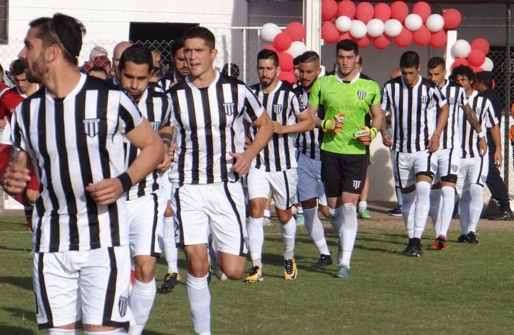 Con autoridad, el Lobo igualó en Villa Ramallo y define el ascenso en su cancha