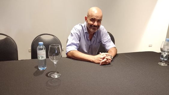 Eduardo Sacheri  estuvo en Mendoza y ofreció una charla en Maipú / Gentileza.