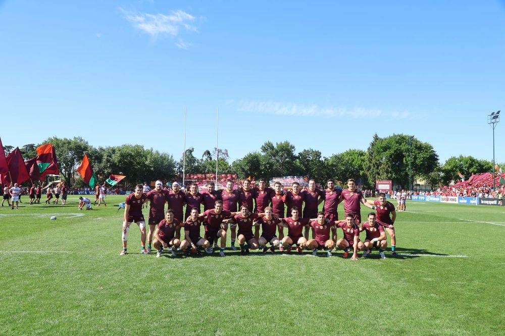 Rugby. El team de Newman, que al final se coronó como campeón del rugby del país.