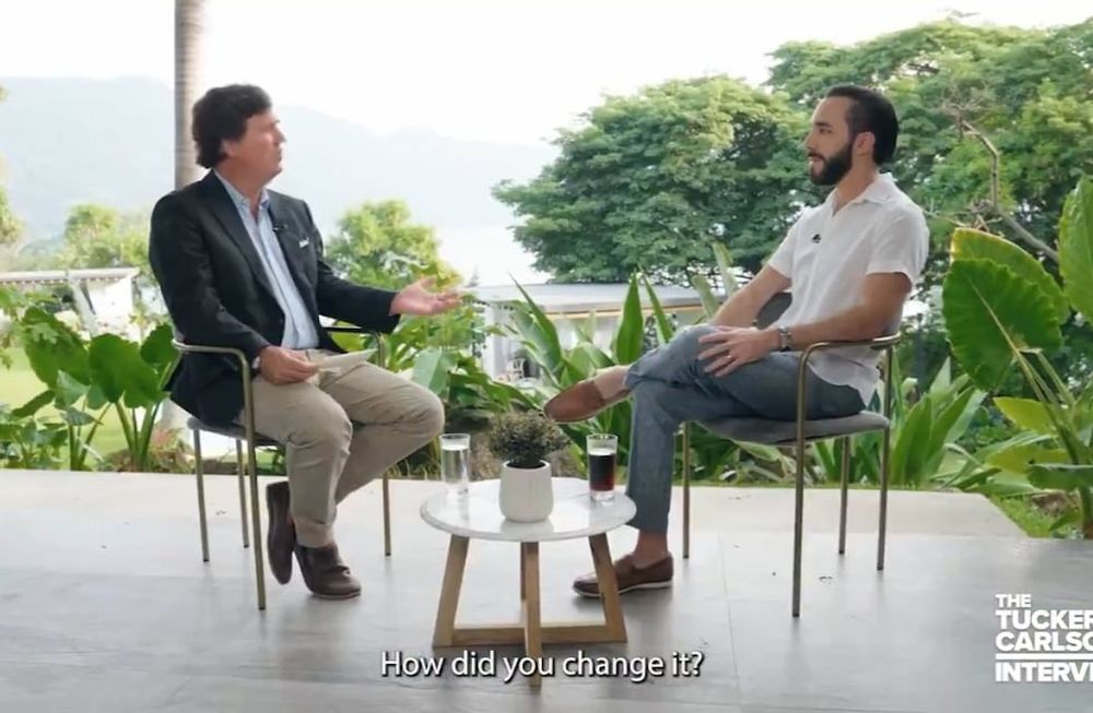Fragmento de la entrevista del estadounidense Tucker Carlson al presidente de El Salvador, Nayib Bukele, a propósito de su nuevo mandato y la lucha contra las pandillas.