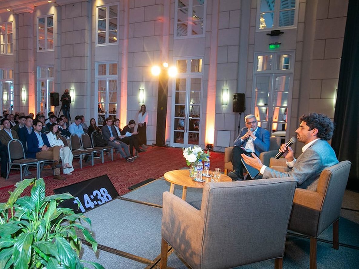 Pilares Real Estate, organizado por Los Andes, se desarrolló en el salón de los Espejos del Park Hyatt Mendoza. Foto Los Andes