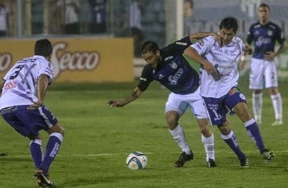 Atlético Tucumán completó su triunfo sobre Villa Dálmine