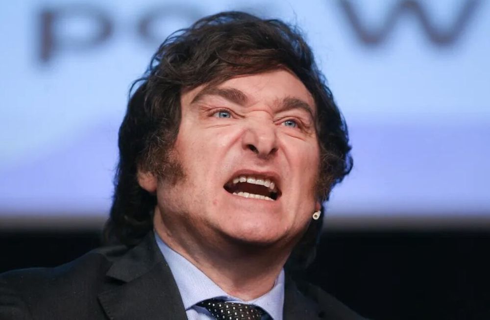Milei culpó a la casta de la caída de la “ley ómnibus” y los gobernadores emitieron un comunicado contra el gobierno.