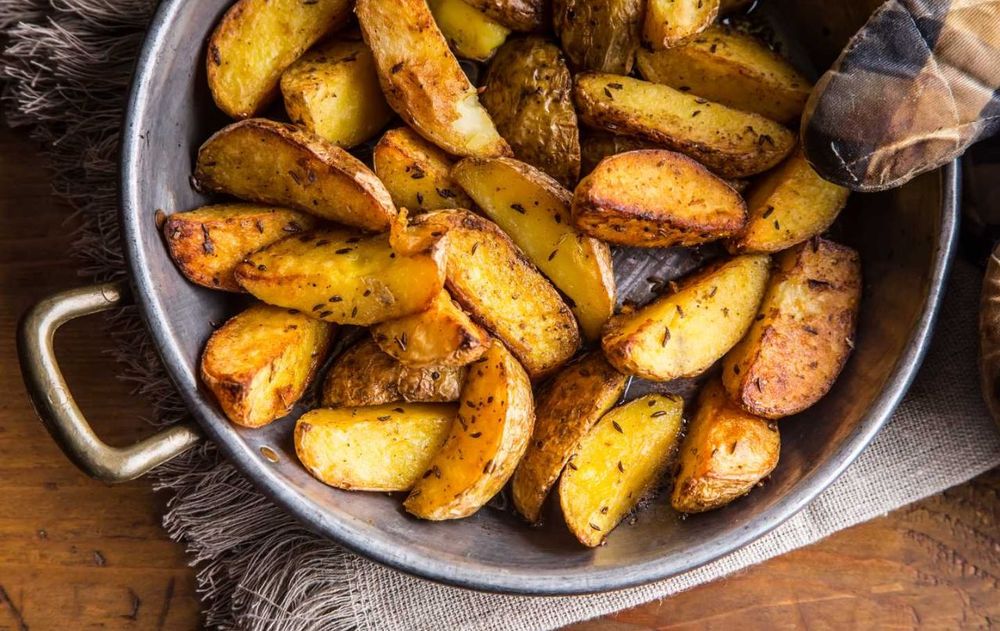 El exceso de frituras y productos ultraprocesados puede transformar este alimento en una opción menos favorable para la salud.