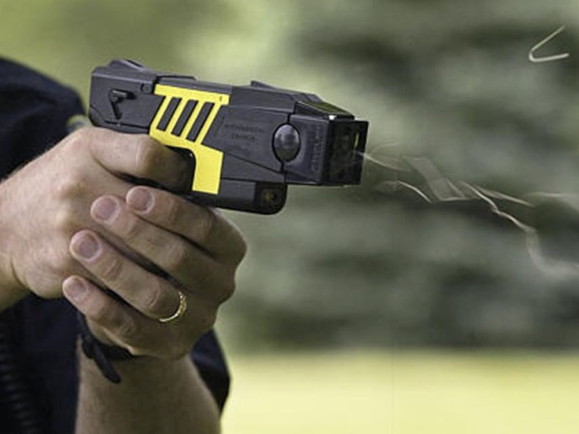 Vigiladores de Seguridad Privada podrán usar pistolas Taser en Mendoza