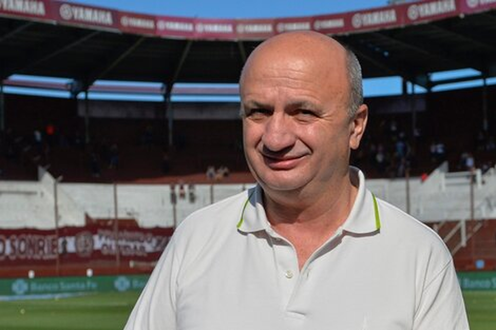 Nicolás Russo, presidente de Lanús