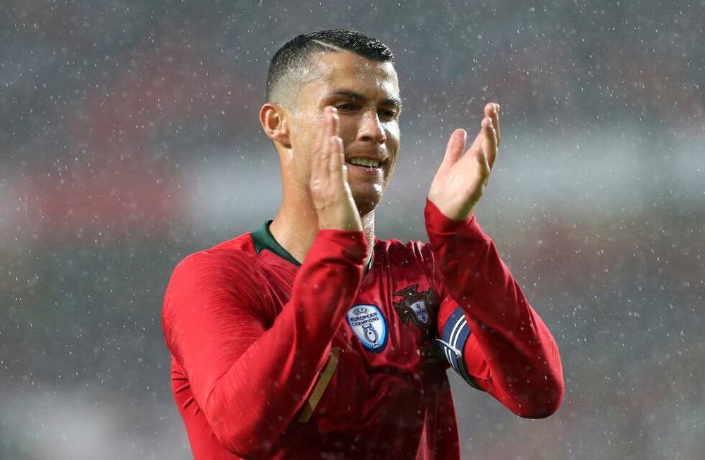 CR7, el poeta que nadie  quiere reconocer - Por Juan Azor