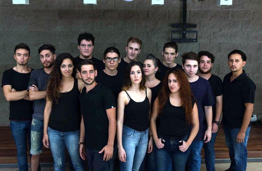 La revolución al poder llega al Teatro